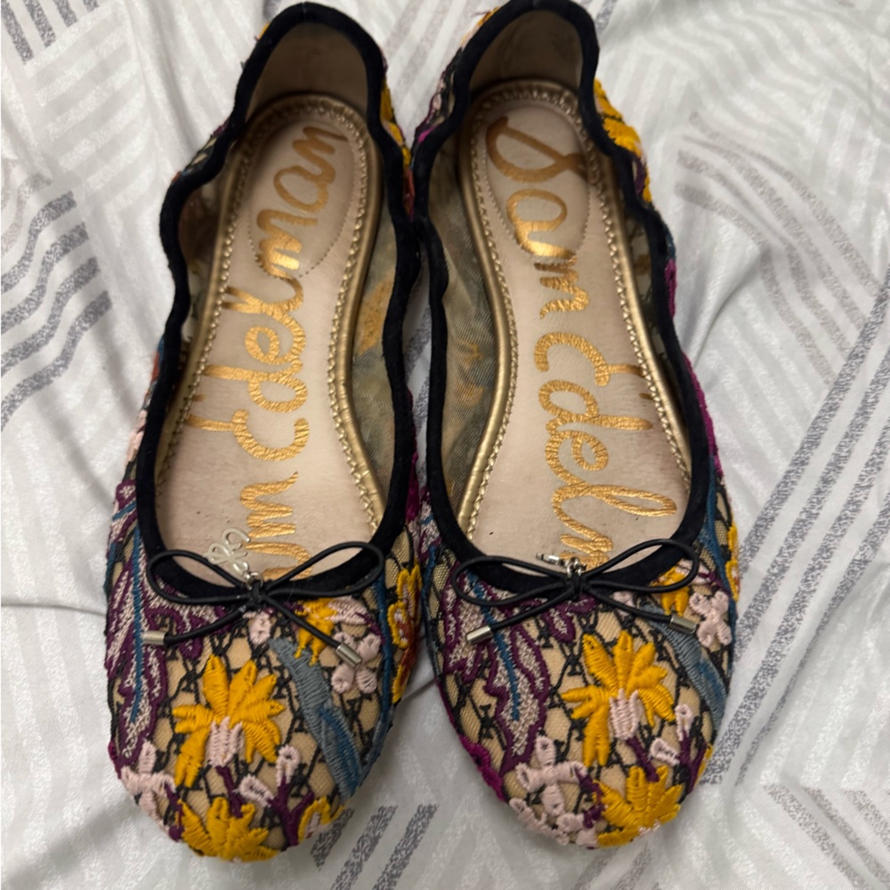 Sam Edelman Yellow and Black Floral Flats